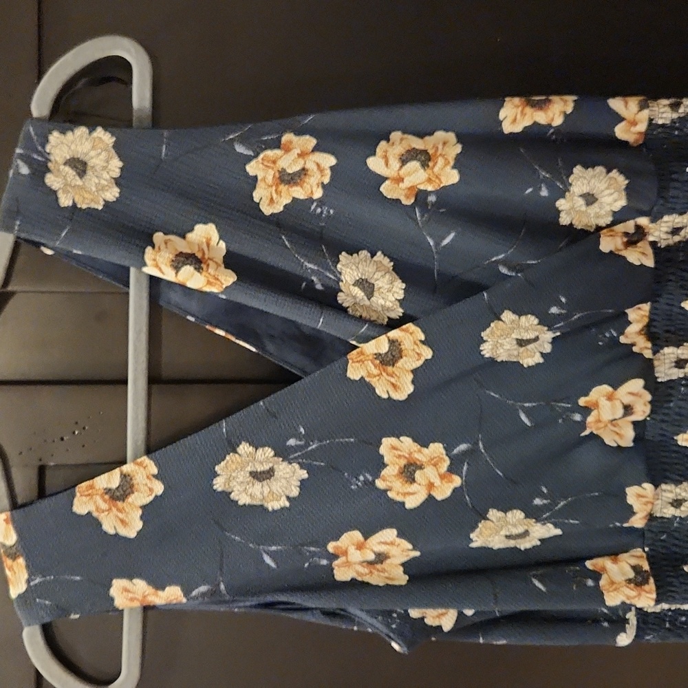 Apt 9 SZ XL Navy Floral Wide Leg Jumpuit - Picture 2 of 8